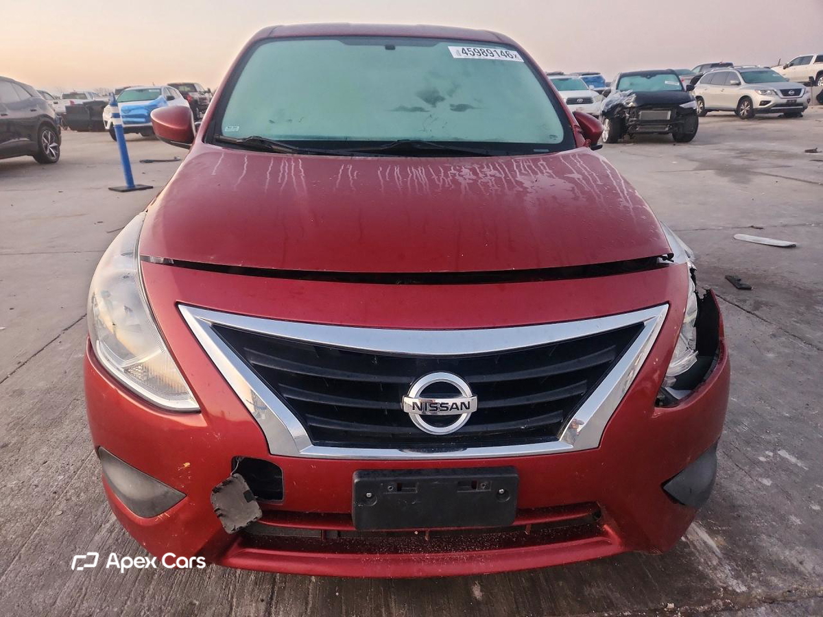 Nissan Versa 2019