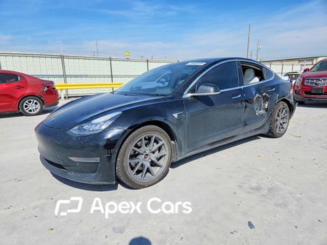 Tesla Model 3 2020 - Image 1 of 12