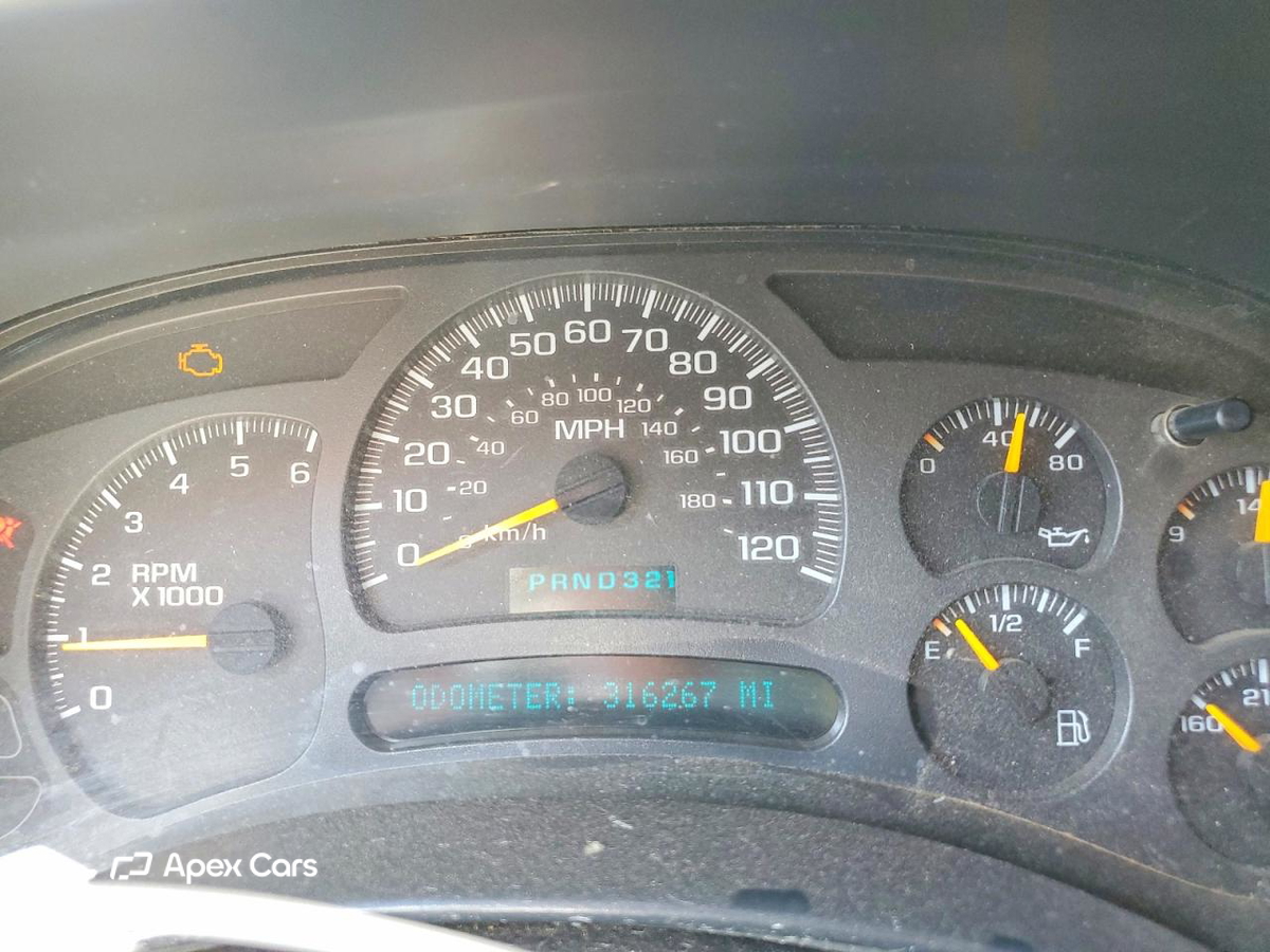 Chevrolet Suburban 2003