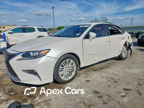 Lexus ES 2017 - Image 1 of 13