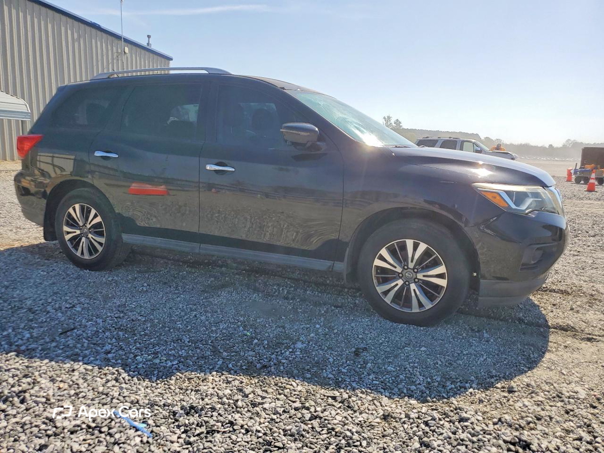 Nissan Pathfinder 2017
