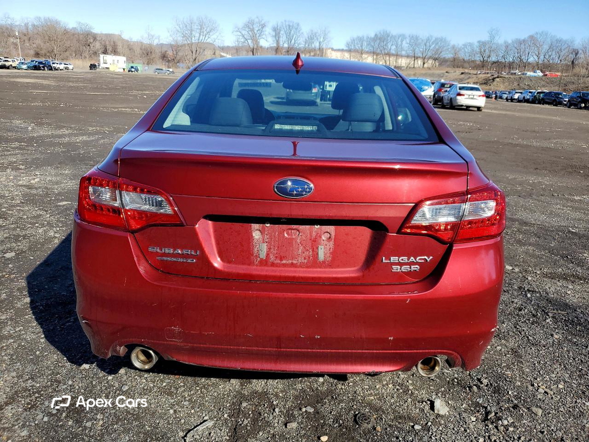Subaru Legacy 2016