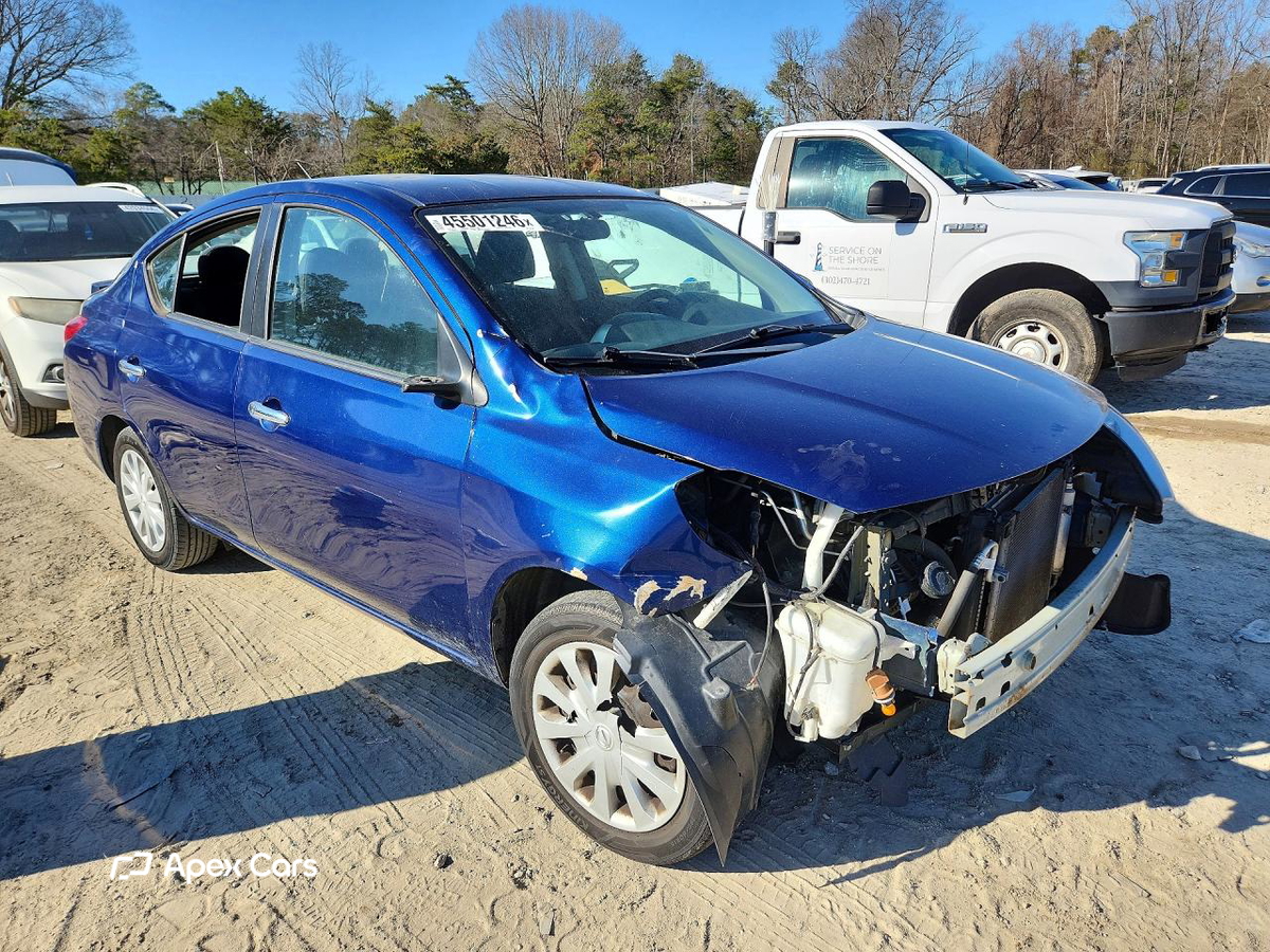 Nissan Versa 2019