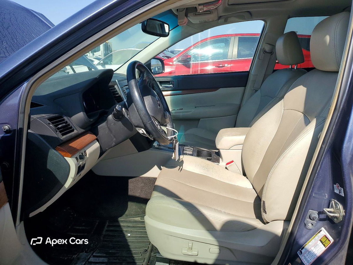 Subaru Outback 2014