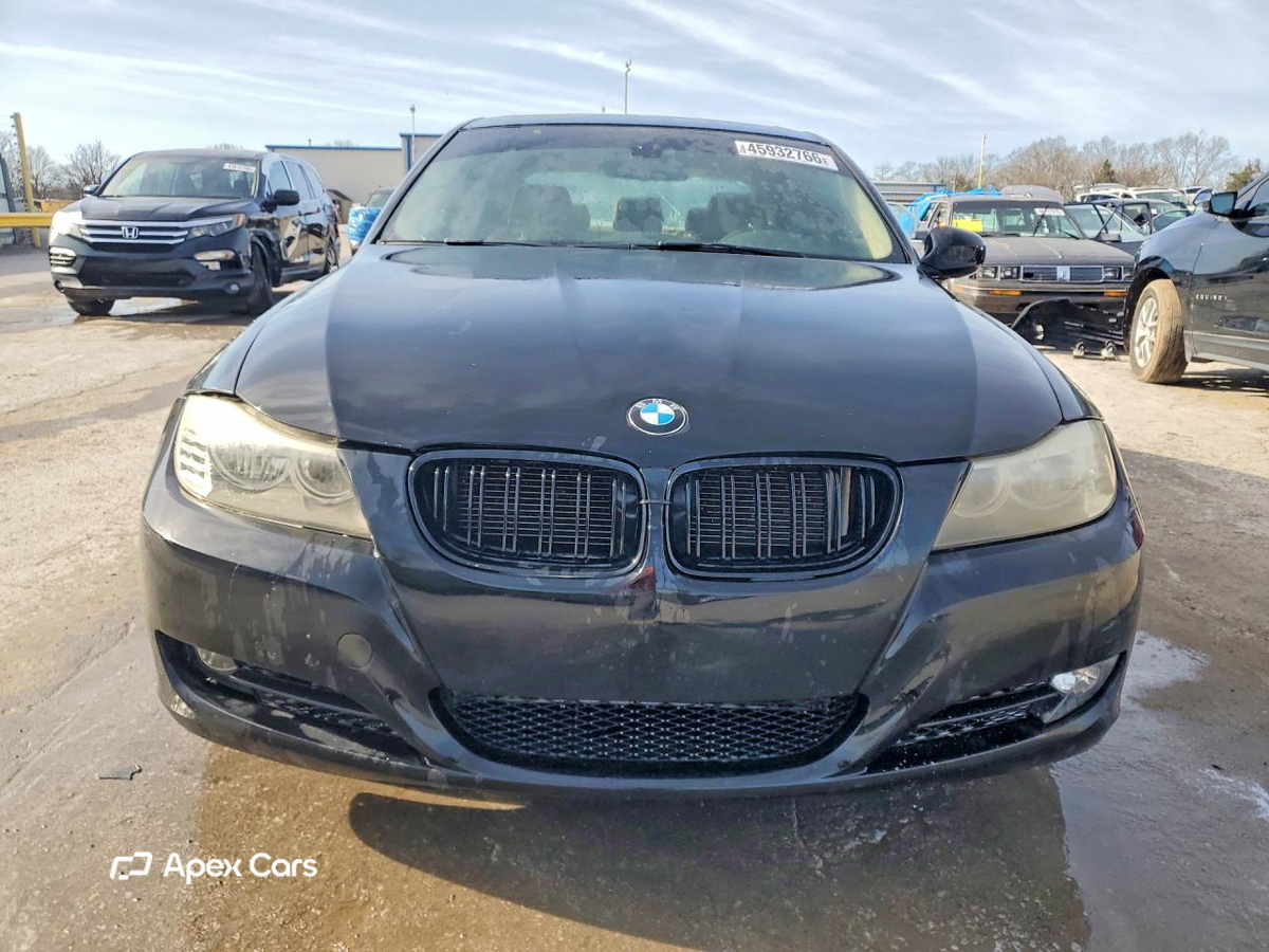 BMW Series 3 2011