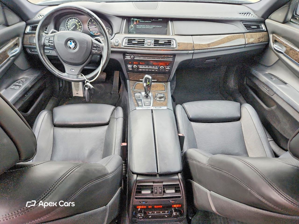 BMW Series 7 2013