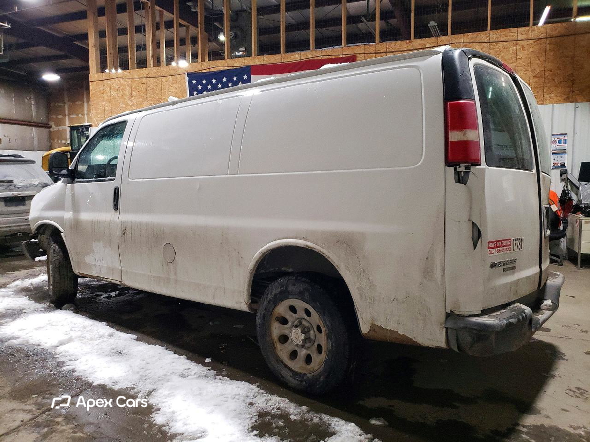 Chevrolet Express 2013