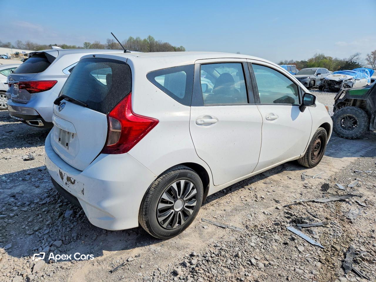 Nissan Versa 2018