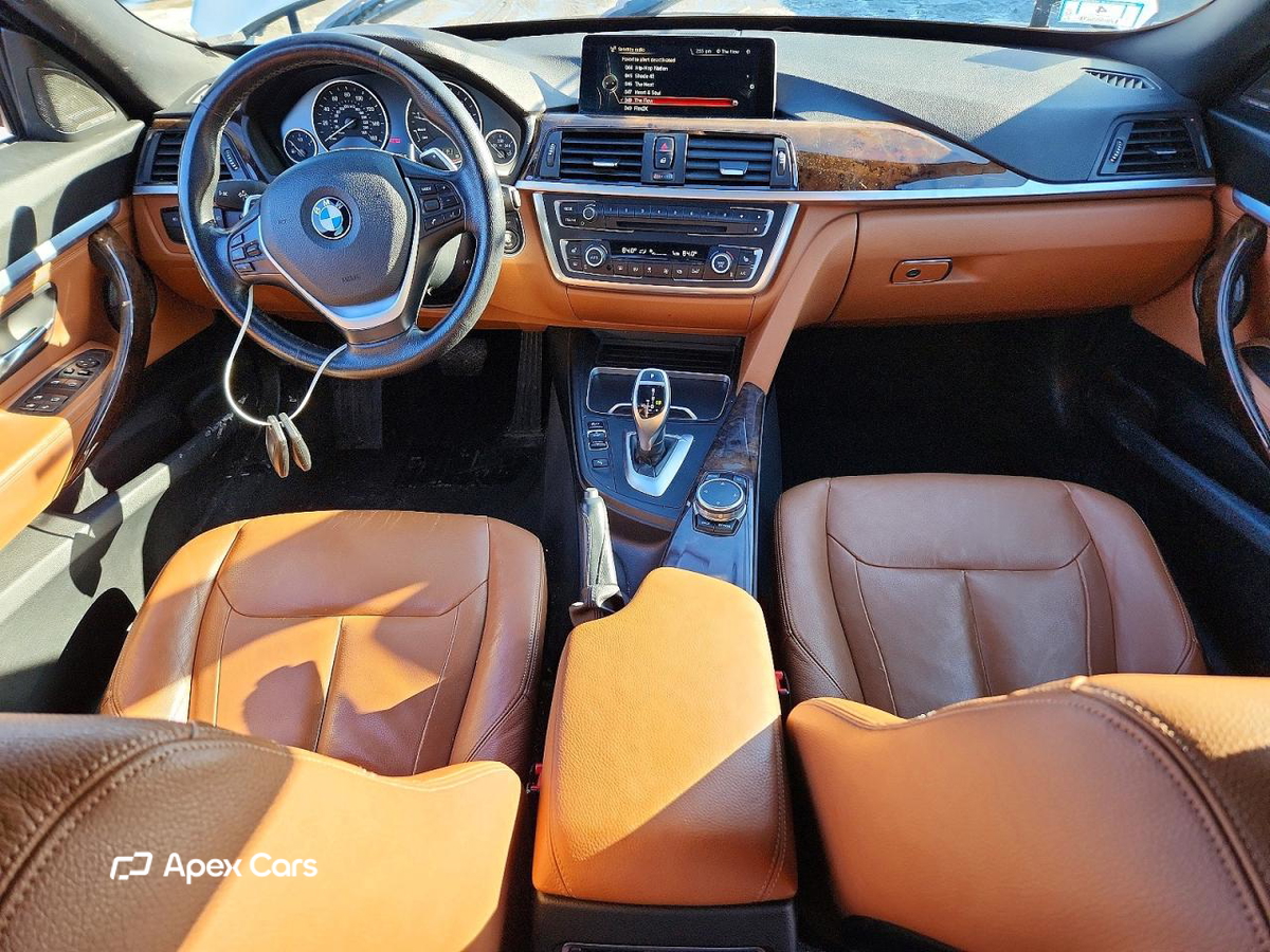 BMW Series 3 2016