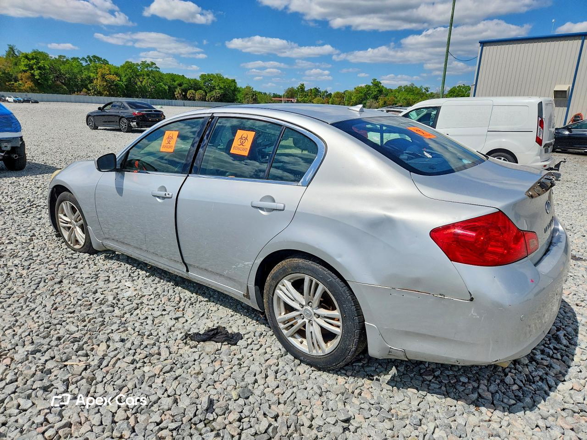 Infiniti G 2013