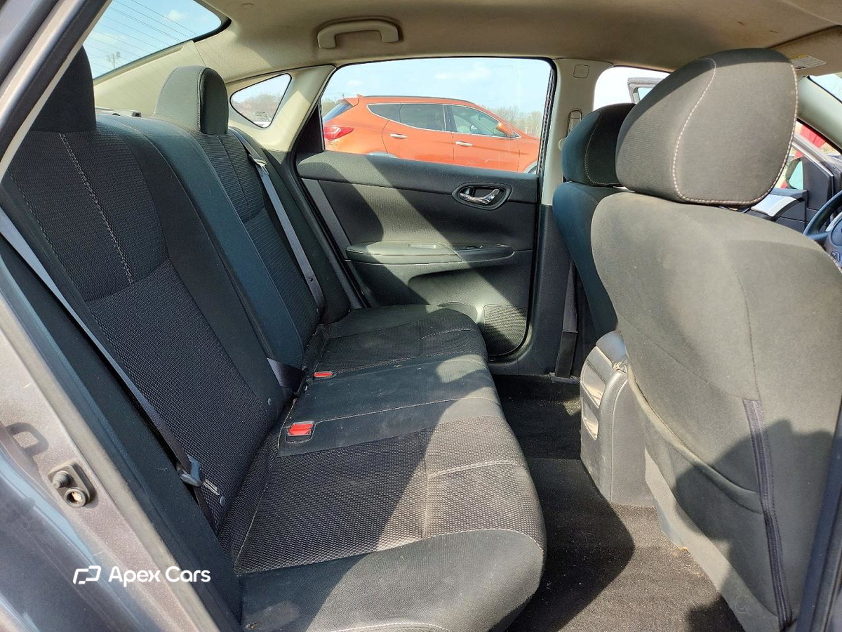 Nissan Sentra 2018