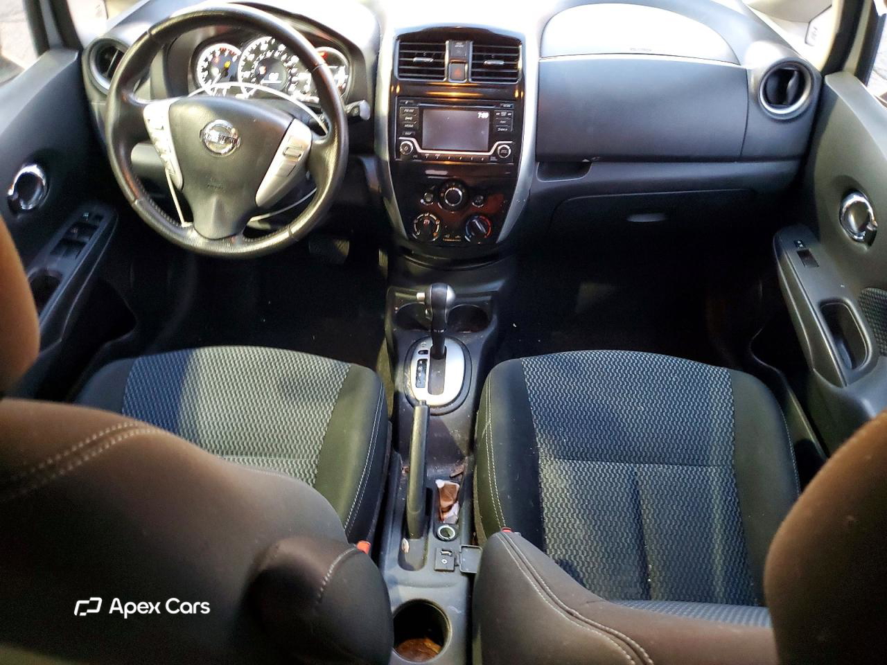 Nissan Versa 2016