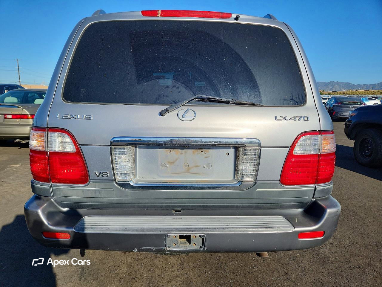 Lexus LX 2005