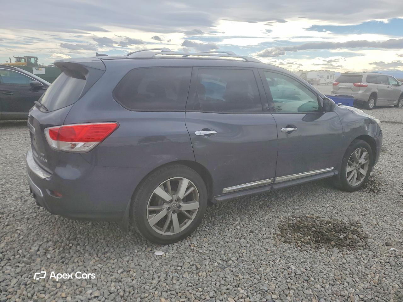 Nissan Pathfinder 2014