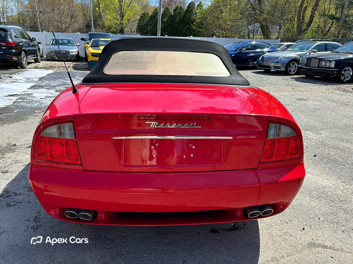 Maserati Spyder 2002