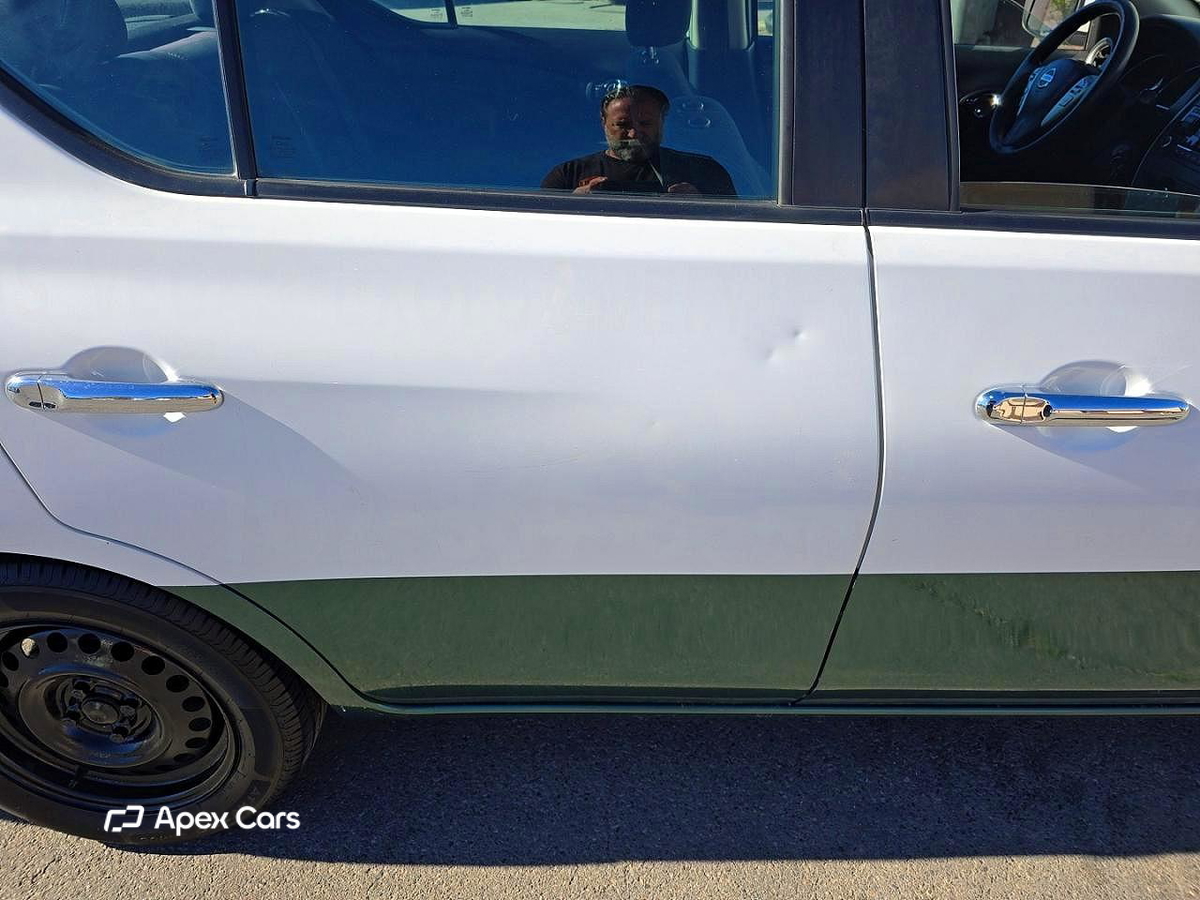 Nissan Versa 2018