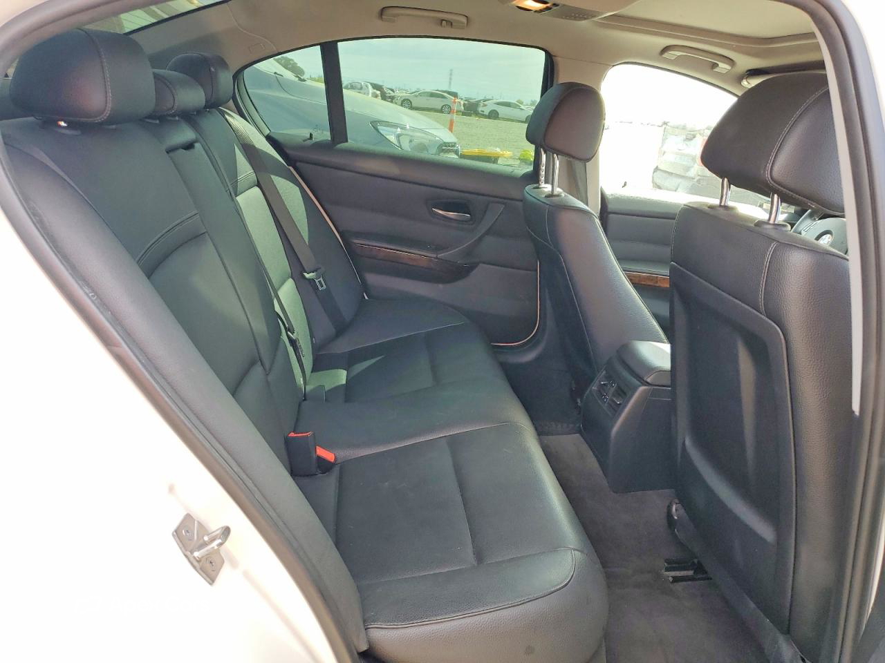 BMW Series 3 2011