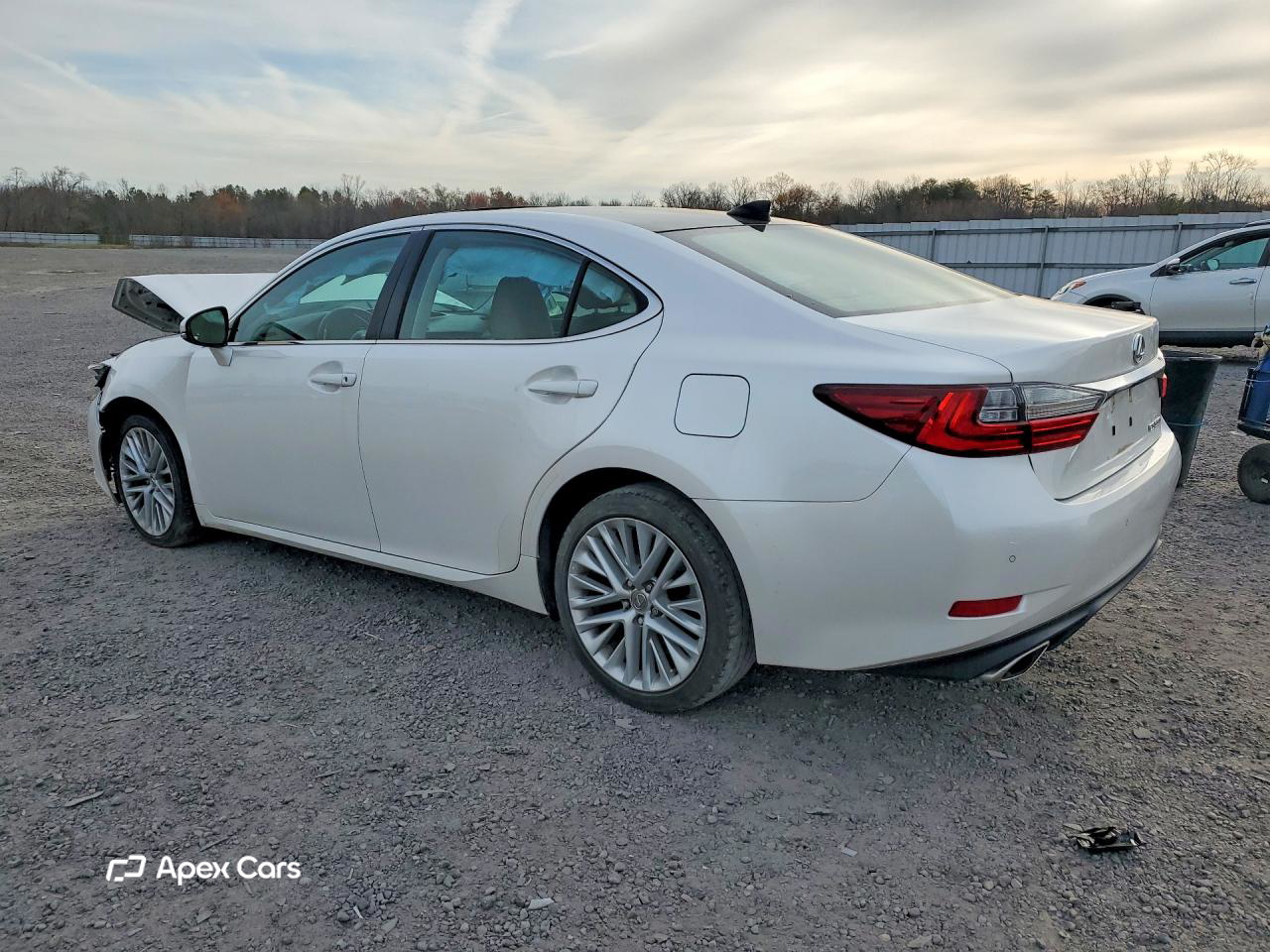 Lexus ES 2016