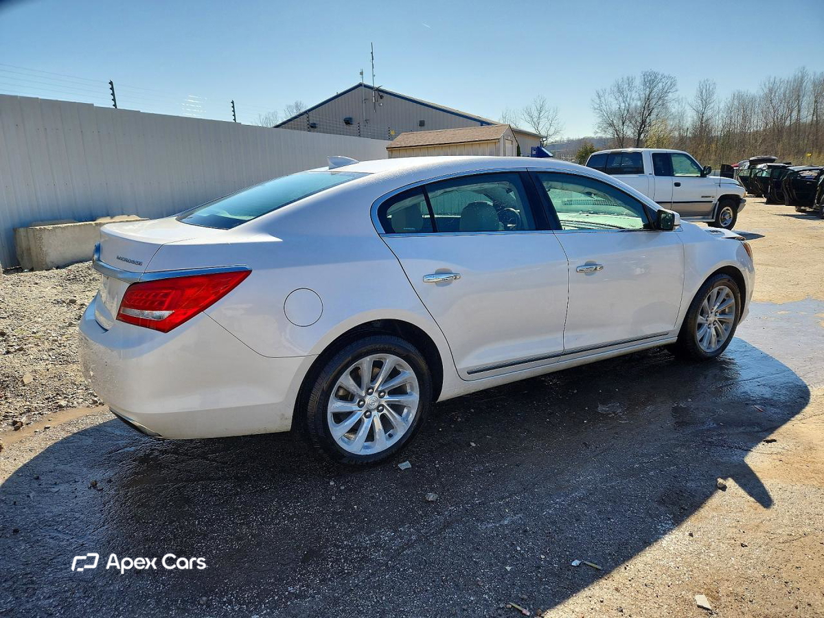 Buick LaCrosse 2016