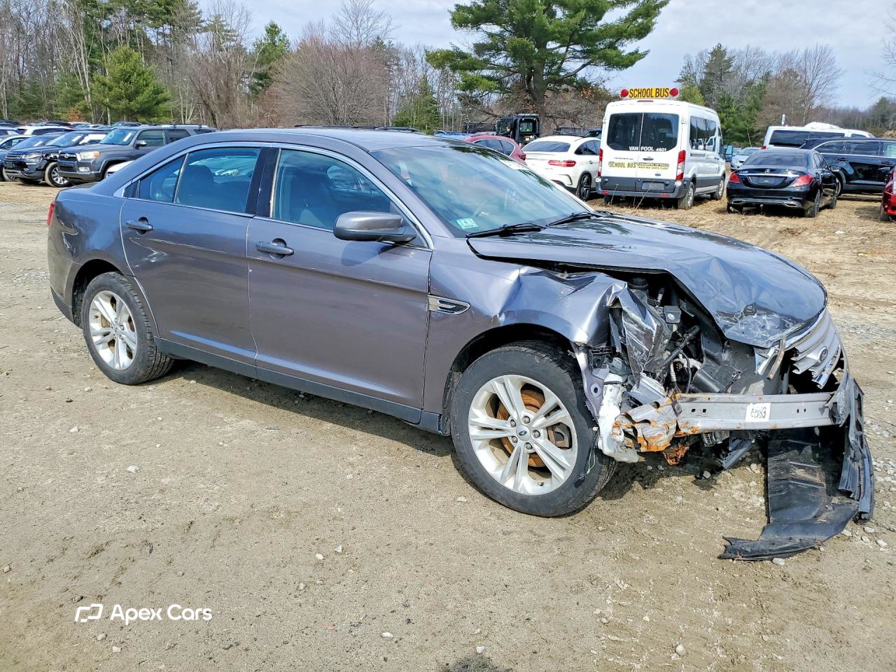 Ford Taurus 2013