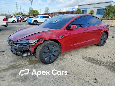 Tesla Model 3 2025 - Image 1 of 14