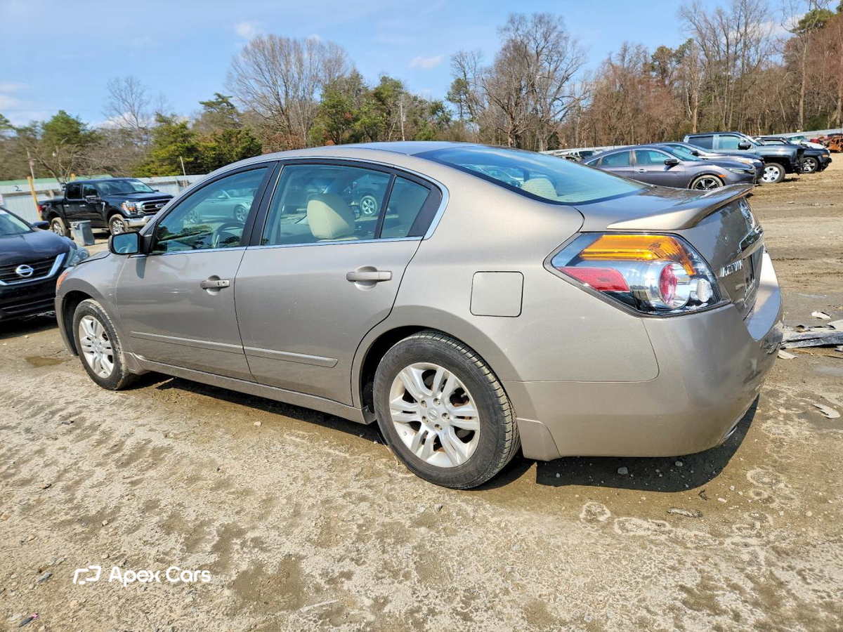 Nissan Altima 2012