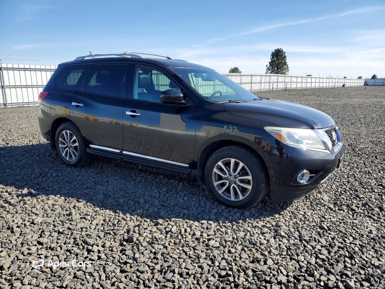 Nissan Pathfinder 2014