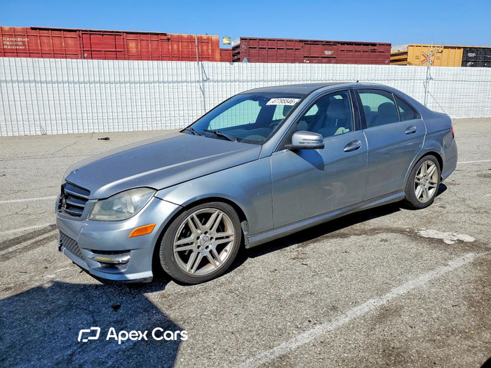 2013 Mercedes-Benz C-klasse - Image 1 of 5