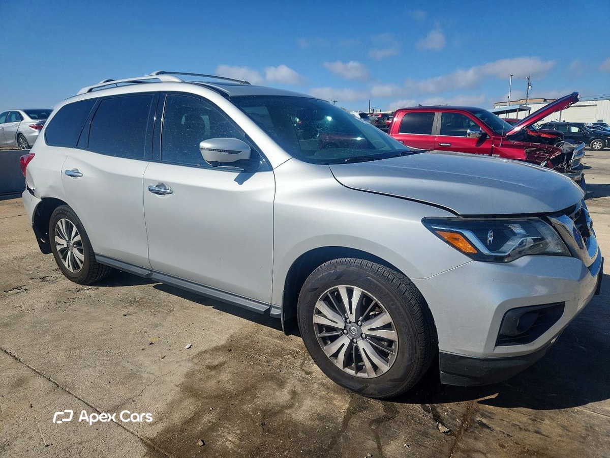 Nissan Pathfinder 2017