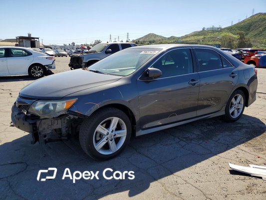 Toyota Camry 2012 - Image 1 of 12