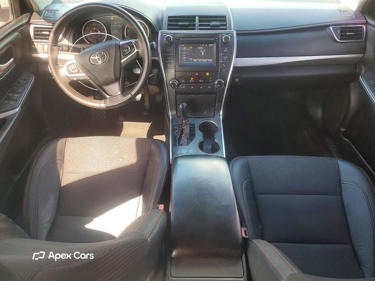 Toyota Camry 2017