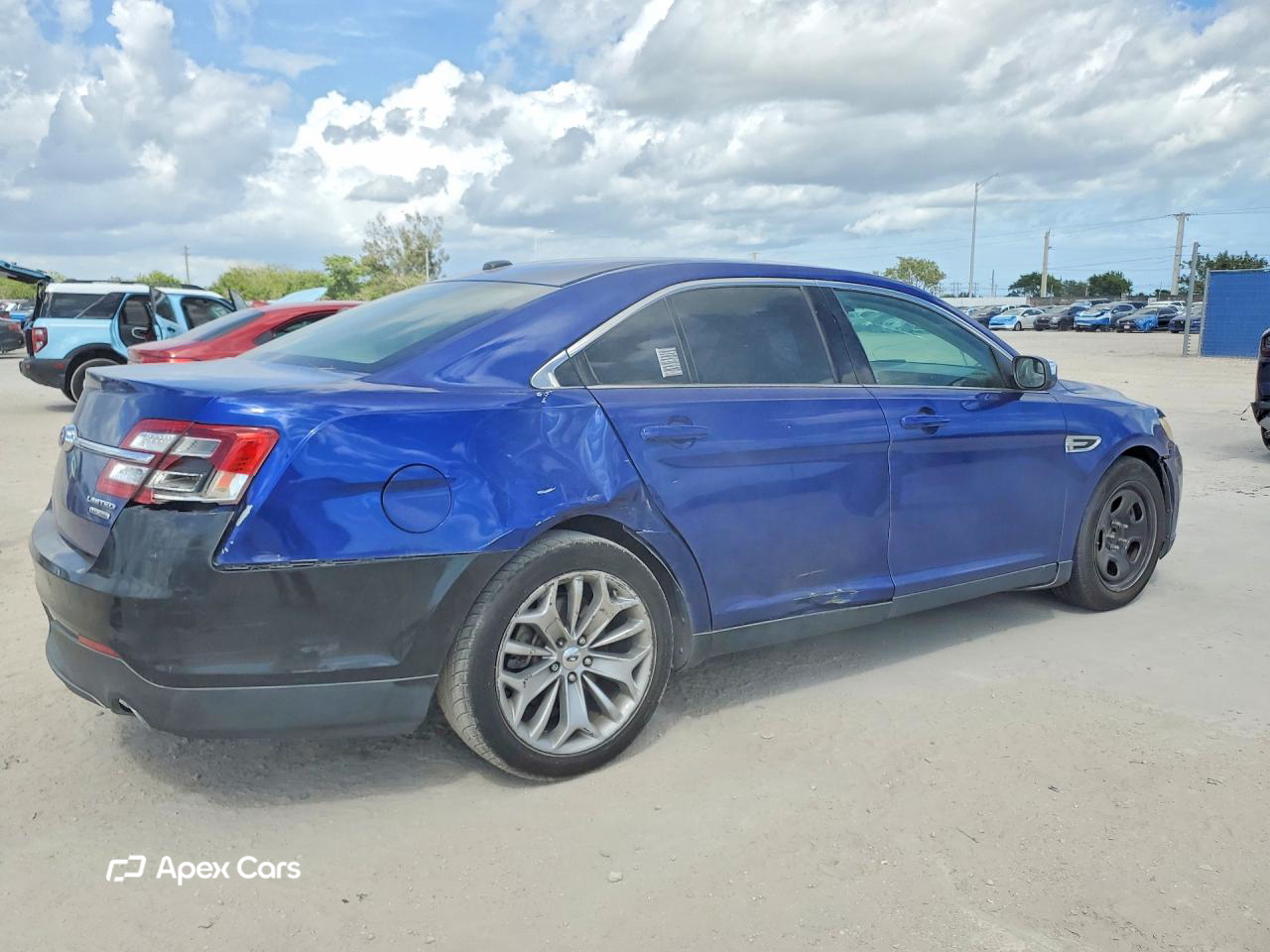 Ford Taurus 2013
