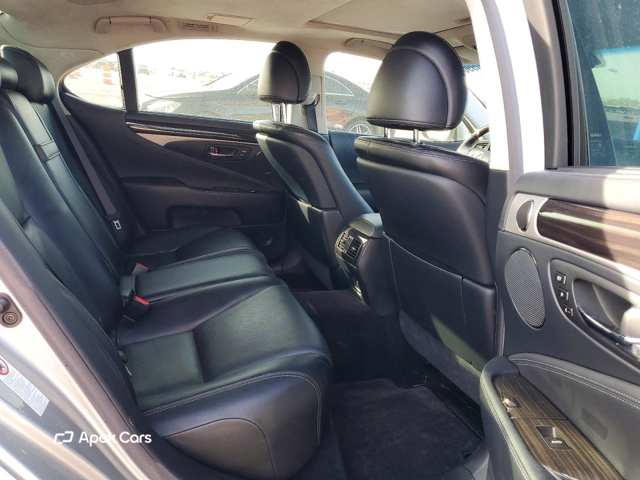 Lexus LS 2013