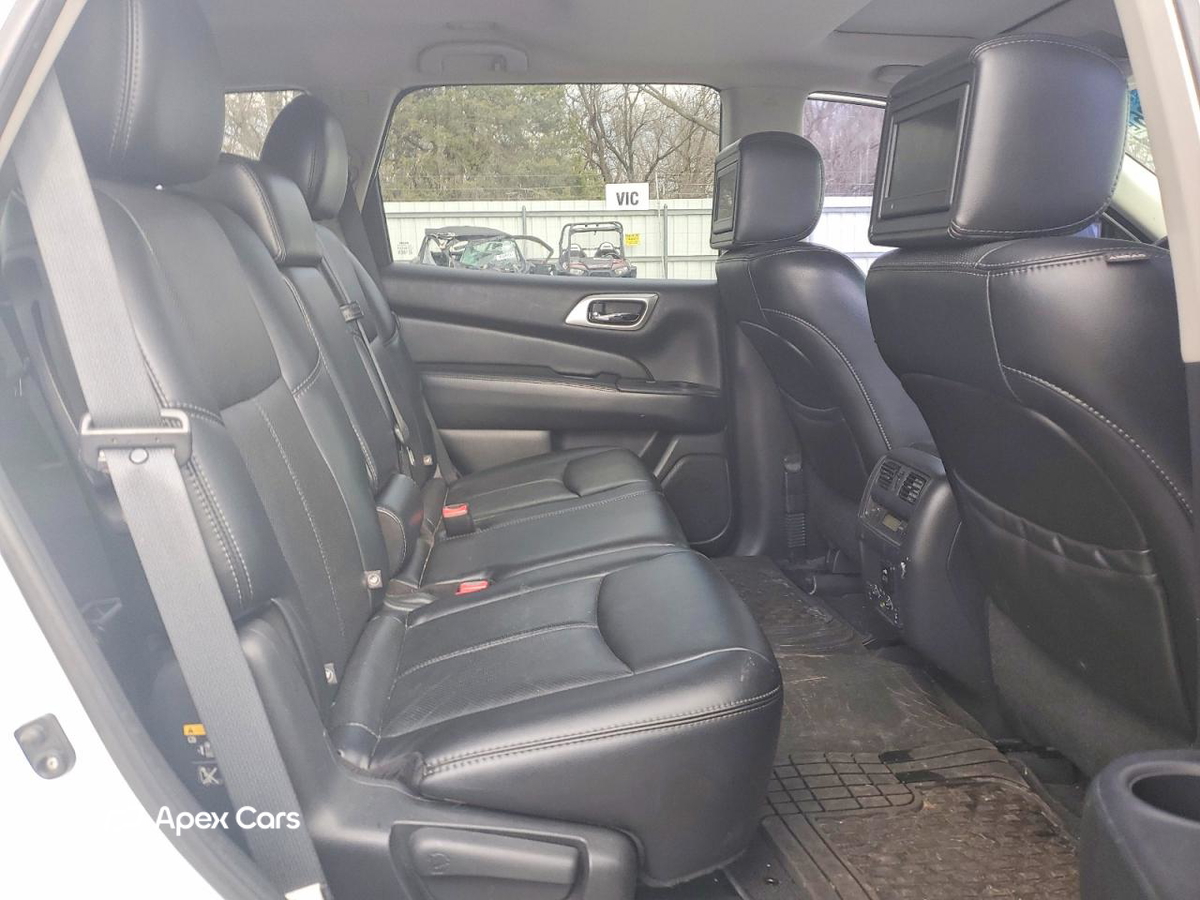 Nissan Pathfinder 2014