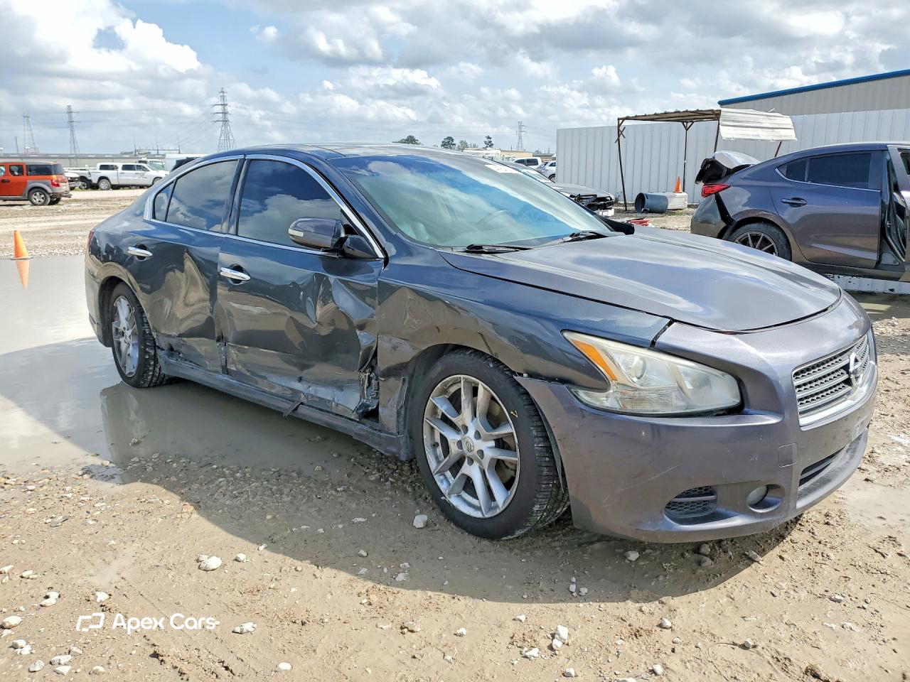Nissan Maxima 2011