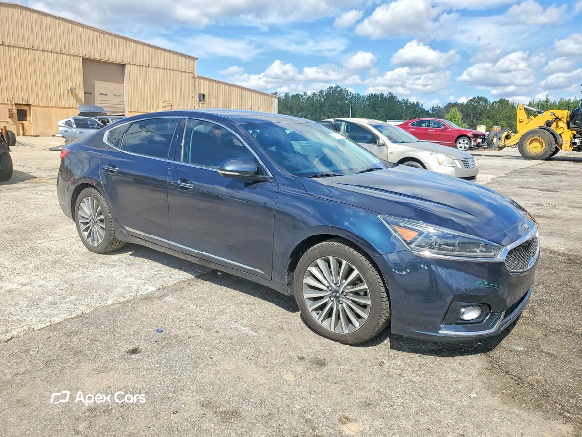 Kia Cadenza 2017