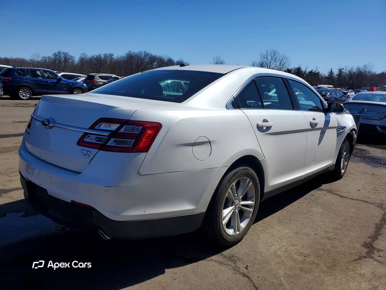 Ford Taurus 2014