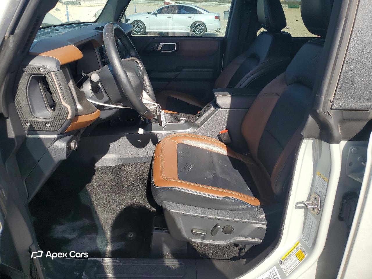 Ford Bronco 2024