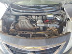 Nissan Versa 2015