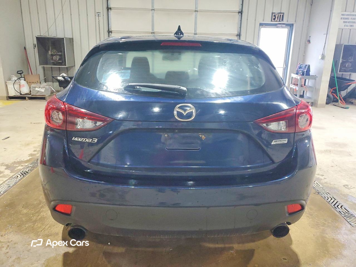 Mazda 3 2016