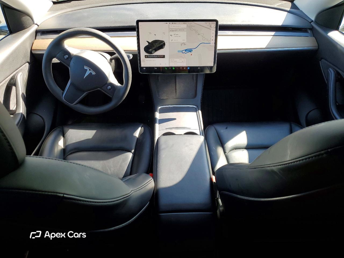 Tesla Model Y 2021