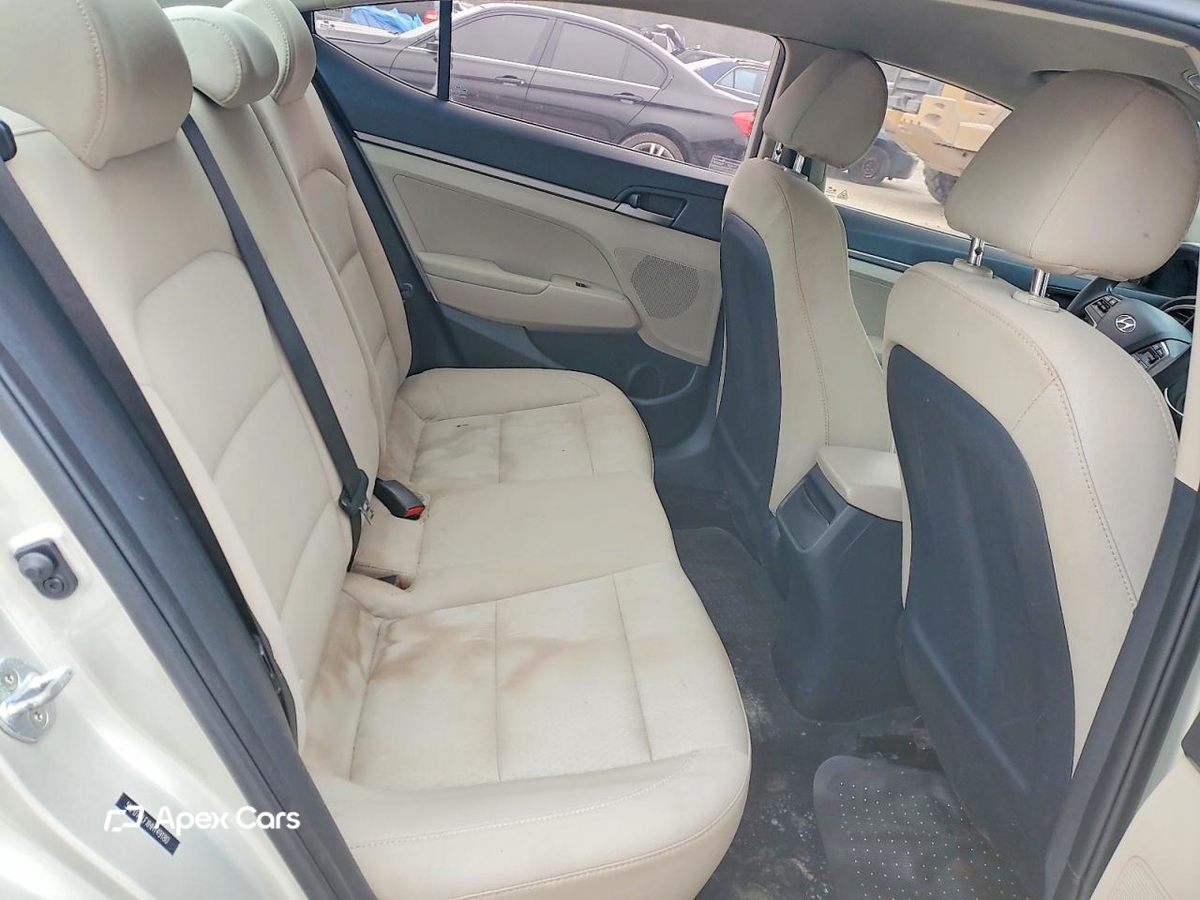 Hyundai Elantra 2017