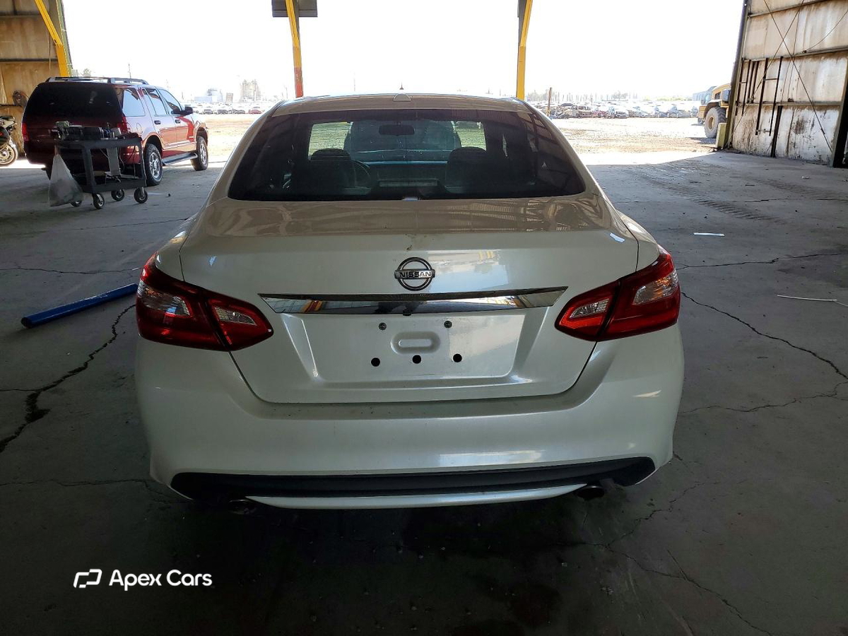 Nissan Altima 2017
