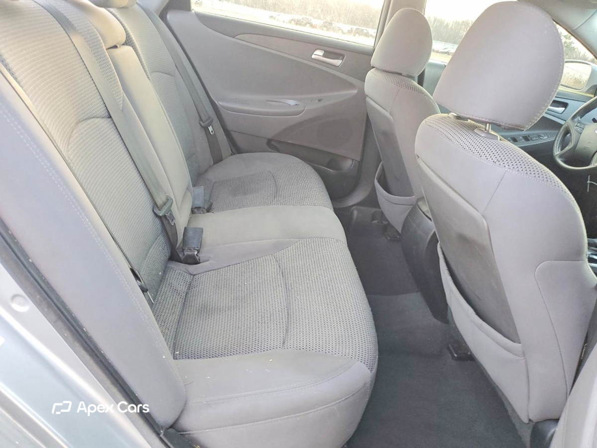 Hyundai Sonata 2011
