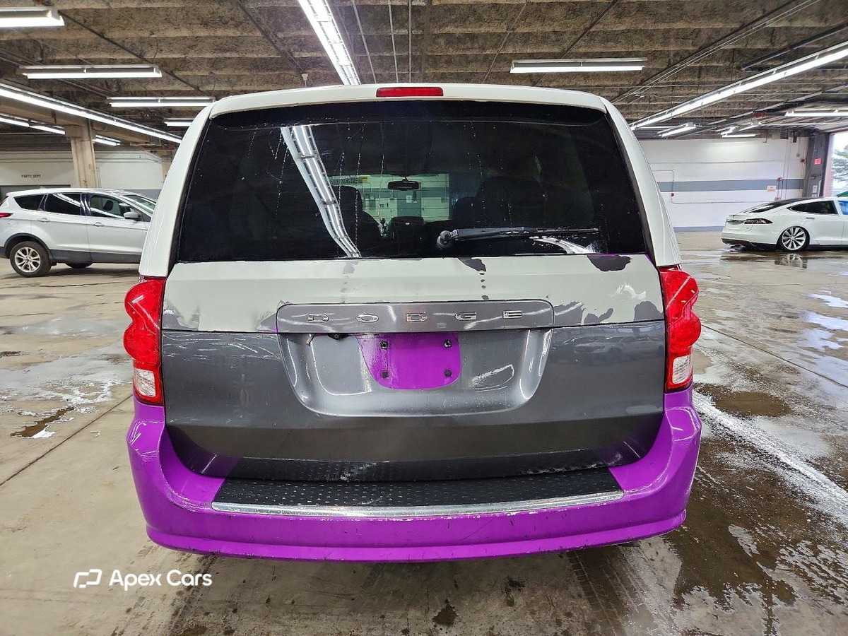 Dodge Caravan 2017