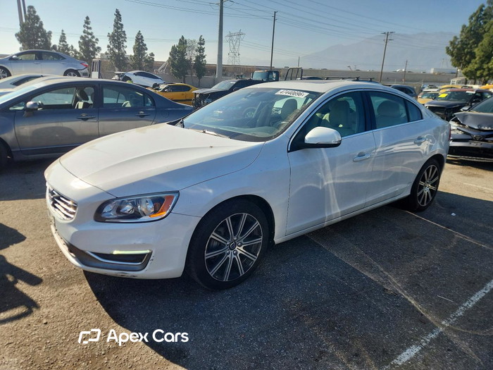 2018 Volvo S60 - Image 1 of 5