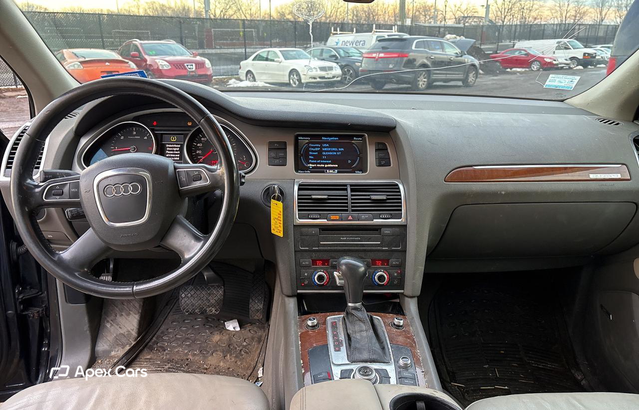 Audi Q7 2011