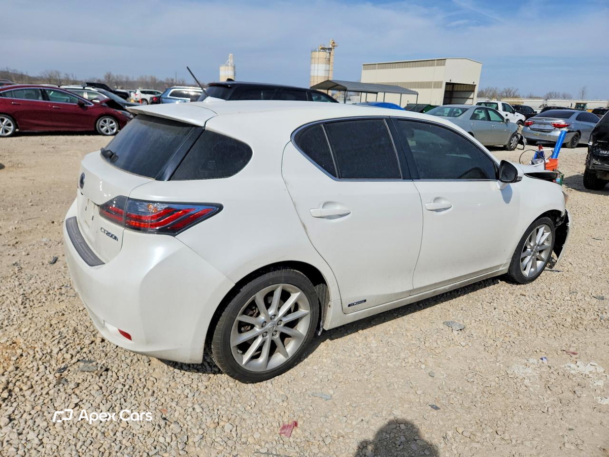 Lexus CT 2013