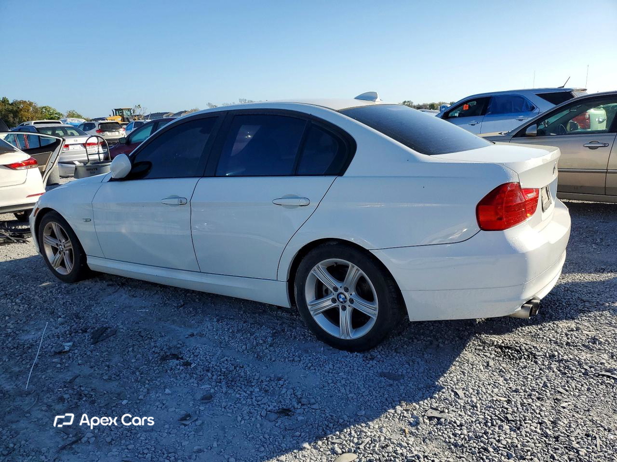 BMW Series 3 2011