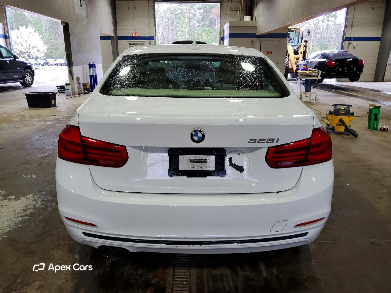 BMW Series 3 2016